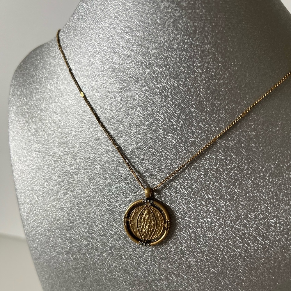 Stella & Dot Julia Coin Pendant